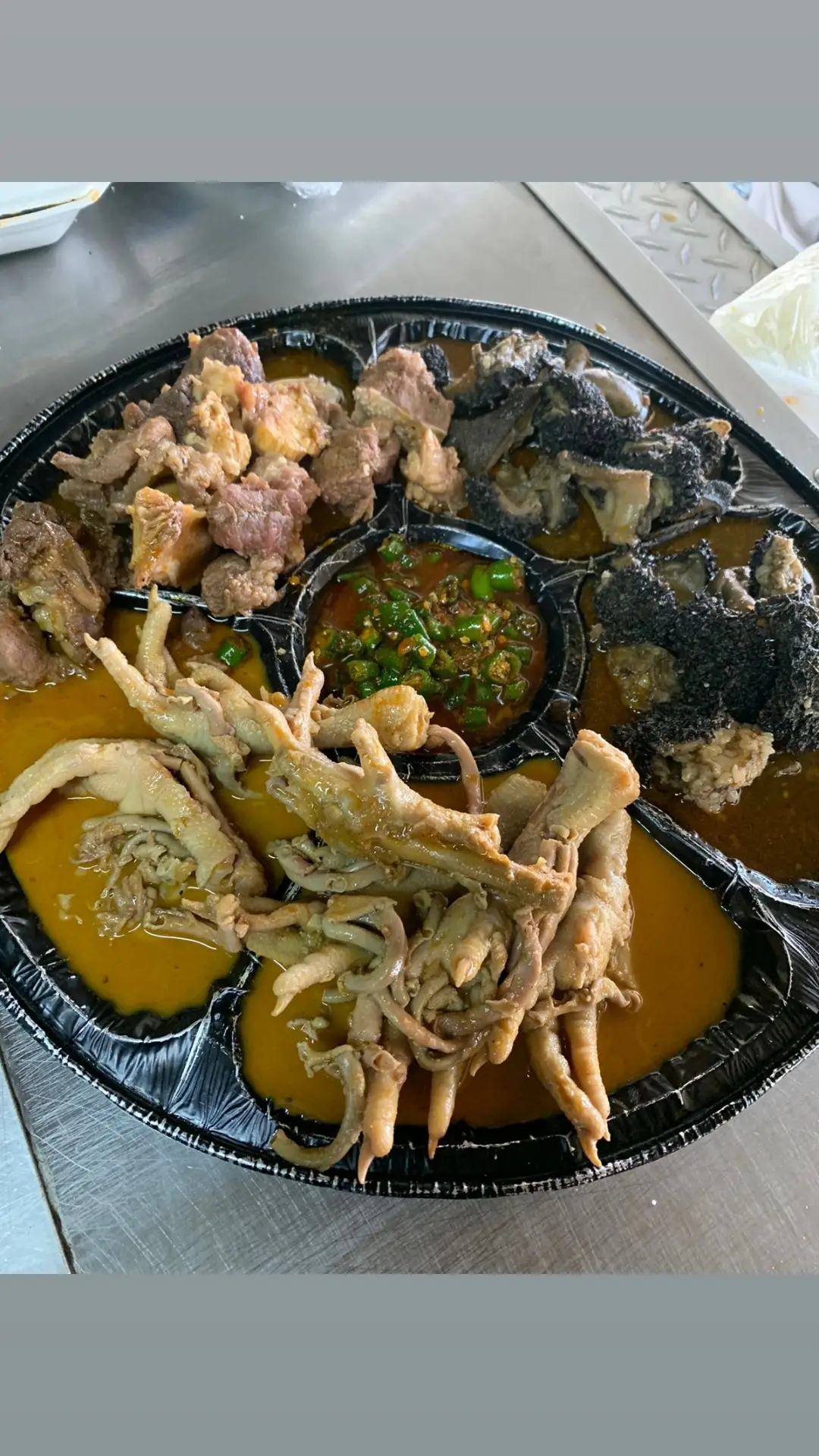 Gents give the ladies money so they can themselves some #hungovermeal  we are at 175 Pretoria Road in #boksburg  #SAMA28 #boksburgtiktok #boksburgexplosion💔🙏🏻🇿🇦🇿🇦🙏🏻💔 #boksburgtakeaway #boksburgsouthafrica🇿🇦 #mogodumonday #freewayparkboksburg #boksburgshisanyama #freewaypark #braai #boksburgfoodie #kemptonpark #babalazdoctors #reigerparkgospelexplosion 