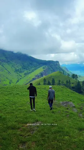 ලංකාව කියන්නෙම පිස්සුවක් 🇱🇰 #trendingvideo #share #following #fypage #fypシ 