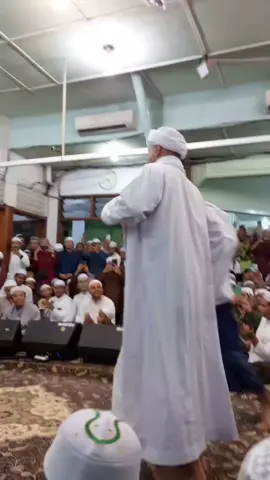 Habib taufik assegaf hajir marawis malam maulid di zawiyah habib anis alhabsyi#haulsolo #haulsolo2023 #masjidriyadh #habibali #gambus #hajirmarawis #gambussolo 