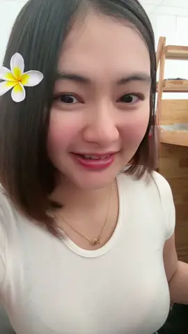 ปามมี่เป็นคนใสใส #ปามมี่ #ดอกไม้บนหู #ฟันสวยสุขภาพดี 