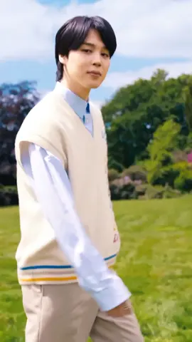 Jimin embodies this style perfectly. He's so elegant and beautiful.✨💛 #jimin #parkjimin #jiminxdior  #btsjimin #jiminpark #jiminshi  #jiminie #jiminah #mochi #bts  #btsarmy #army #bangtan #fyp  #fypシ #fypage #jimin_face 