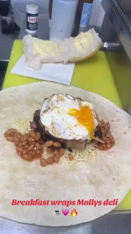 More breakfast wraps going this morning … Mollys Deli ☕️💗🔥 #breakfastwrap#wraps#wrapgod#mollysdeli#coatbridge#fyp#viral#fastfoodtiktok#foodtiktok#runnyeggs#breakfast