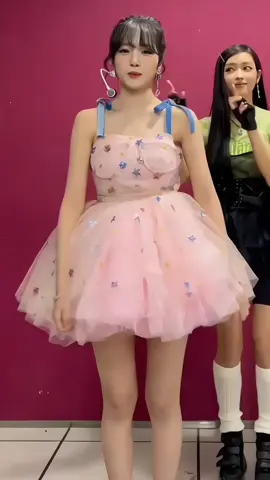ʚ ₊ ˚ . ── ɳεω ƒαɳ૮αɱ✿︎ - ꒱ ❕ | #fancamskpop #laycams_ #fypシ #fy #viral #ohmygirl #joyuri 