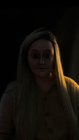 My attempt at the #uncannyvalley trend… how’d i do?😳 #uncannyvalleystare #makeuptrend #trend 