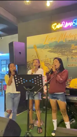 piring sa bisa tatoki apalagi katong yang hidop orang sudara ni😌 #fyp #fypシ #lagupopuler #viral #trend #ambontiktok #malukupride🏝🔥 #nttpride🏝🔥 #ambonmaluku #cover #trio #meifhyxaviebelle @meifhy.gf @gila.urusan 