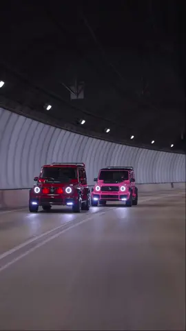 @angelinas.cars The best duo? ❤️‍🔥💞 #g63 #photo #gwagon #mercedes #benz #mercedesbenz #amg #cityview #g63amg #cars #cargirl #ladydriven #supercars #carculture  #carculture #carporn