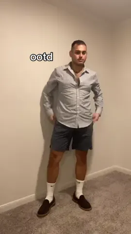 shorts in november 🧸🧦👞 #OOTD #atx #foryou 