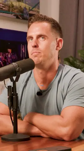 What are your thoughts on this perspective about recent world happenings? Are you fully in control of your reality and narrative, or do you think it is important to pay attention to and plan for what is going on as a means of controlling your reality? Drop it like it's hot in the comments 🔥 🎥: Episode 35 of the Better Life Podcast featuring @BrodyFausett. Tap in at the link in bio 🔗 #doomsday #conspiracies #governmentconspiracies #betterlifetribe #creatorofyourreality #mindsetmatters #energymatters