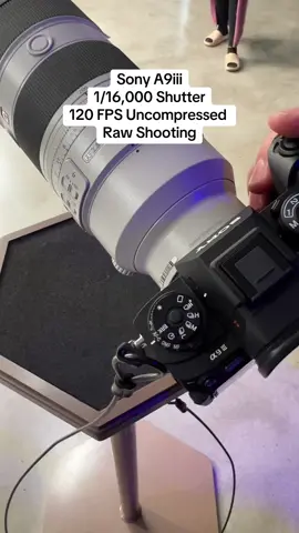 Obsessed with the global shutter and 120fps in the new Sony A9iii #sonya9iii #sonyalpha #sonycameras #sonyelectronics #globalshutter #burstmode #120fps #sonycreativespace 