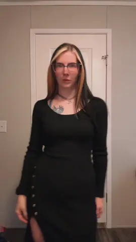 (Dc: @Its.michhh) #altgirl #gothgirl #idontspeakportuguese #icanspeakinglis 