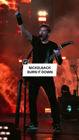 @nickelback BURN IT TO THE GROUND ENDING 🔥🔥🔥🔥 #fyp #canada #nickelback #music #fy #live #concert #burnittotheground 