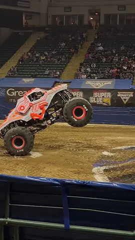 Two-Wheel Skills - ThunderROARus: #monsterjam #monsterjamfans #ThunderROARus #fyp #fypシ #coltstephens #foryoupage #foryou #tiktok #trending #viral #viralvideo #videoviral #monstertrucks #monstertruck #bigtrucks #bigtruck #bkt #skills #follow #more @Colt Stephens 