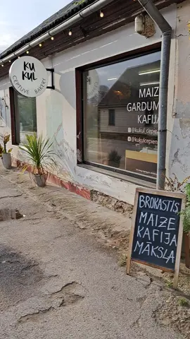 Ļoti jauka konditoreja-kafejnīca 