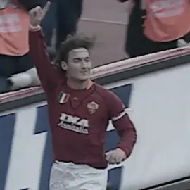 ragazzo d'oro🌟||#francescototti #viralvideo #fypシ #italy #xzycba #asroma #skills #ercucchiaio 