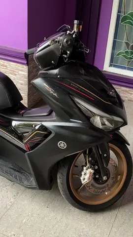 mau liat motor gua kotor ga? 🗿