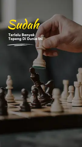 Terlalu banyak topeng di dunia ini. #mukadua #purapurabaik #munafik #carimuka #silatlidah #CapCut 