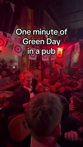 Their smallest gig ever? #greenday #billiejoearmstrong #live #music #basketcase #london #trecool #fyp