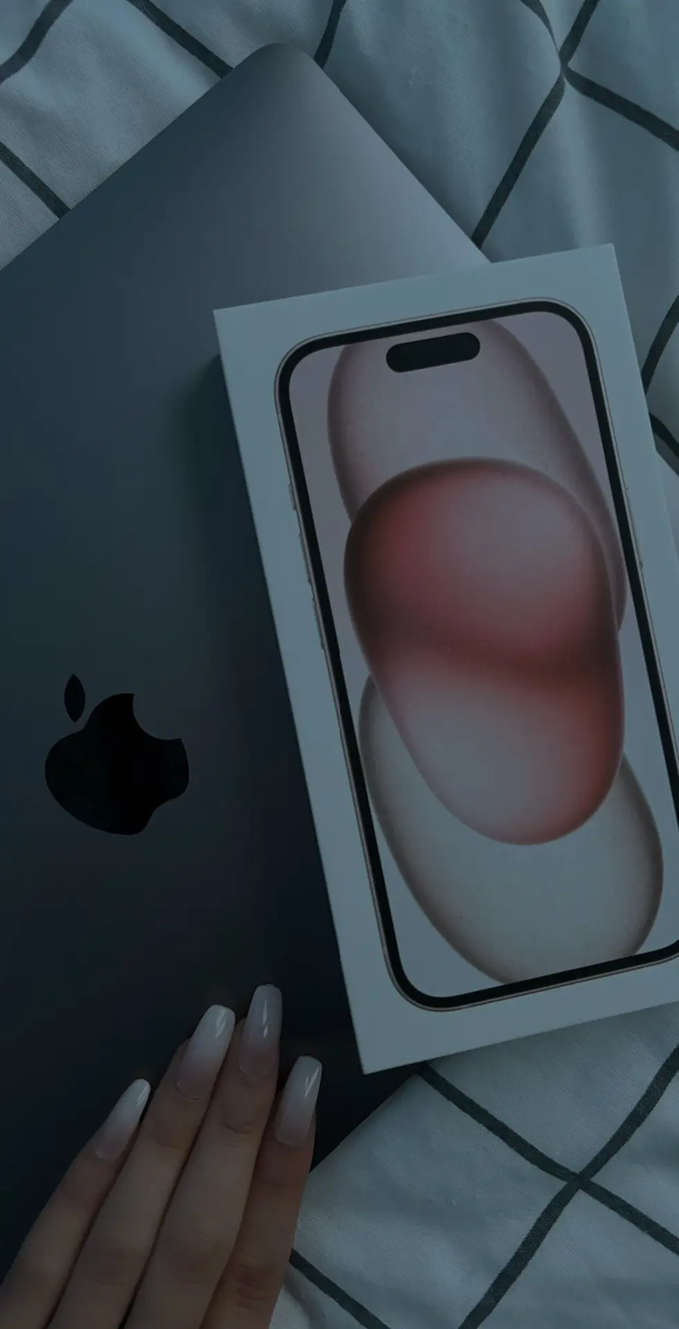 je fond vraiment en larme sur le poulet pour le coup… #iphone15 