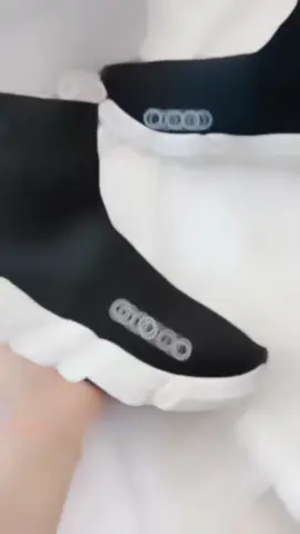 Balen Chun Cao Cổ Siu Đẹp ✨ #xuhuongtiktok #sneakers #xuhuong #xuhuong2023 #TikTokAwardsVN2023 