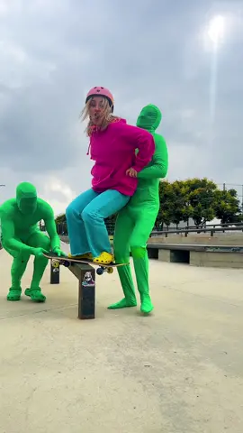 Who wants to see the results? 🛹 #behindthescenes #happykelli 