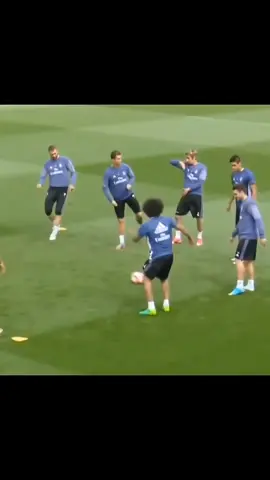 Marcelo training skills