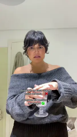Eso me pasa por ir desnuda