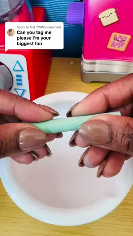 Replying to @THE TWIN chalk crushing #satisfying #asmr #foryoupage #oddlysatisfying 