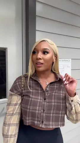 When Phill & Leasa run into LaTotsy! #Kountrywayne #kountrywayneskits #kountrywaynecomedy #viraltiktok #longervideos #foryoupage 
