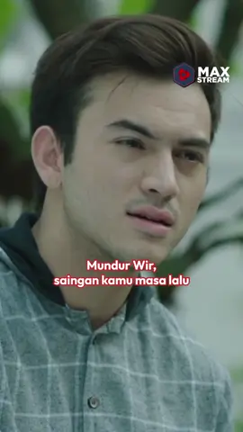 Cuma mau ngingetin aja wir, saingan terberat itu bukan orang baru, tapi masa lalu 🥲 #MAXStream #MAXStreamOriginal #NonStopNonton #YukKitaSantai #Isyarat #RizkyNazar #ELJI #TissaBiani 