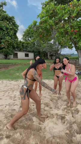 I cant get enough of this trend 🤣🤣🤣🤣 #morepassionmoreenergy #morepassionmoreenergymorefootwork #moreenergy #jamaicantiktok🇯🇲viral #whyisthisaudiofamous #montegobaytiktok #jamaicantiktok @Megs @Kourtney Young @Sassy Mandy 💕🦋🇨🇦 