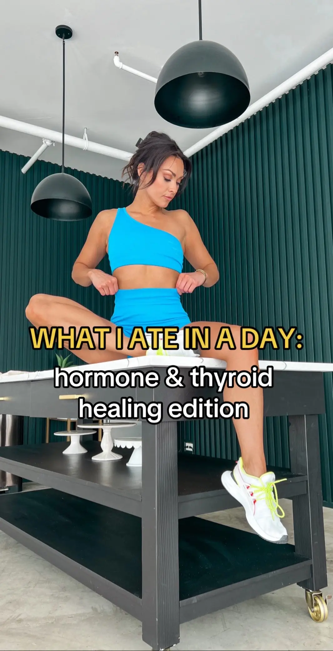 ** this is not meant to serve as a meal plan/medical advice rather to give anyone on a healing journey ideas on what it can look like while eating to support their hormones & thyroid.   #chicagohealth #reduceinflammationnaturally #healinghypothyroidism #naturallyhealyourhormones #antiinflammatorydiet #hormonehealthforwomen #hypothyroidismdiet #guthealingdiet #hormonehealingdiet #pcosdiet 