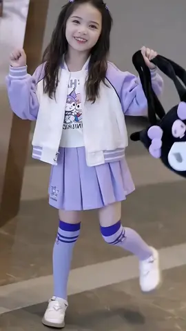 Set thu đông cute cho bé từ 10-40kg. #tiktokgiaitri #quanaotrecon #cute #hottrend #outfit #phoidoxinh #thinhhanh #xuhuongtiktok 