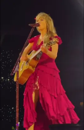 is it over now? & out of the woods mashup  #taylorswift #erastour 