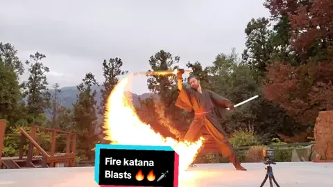 Fire blasts with my new #firekatana from #kiwamumiyakubo #japan #japanesecanadianartist @japanesecanadianartists #samurai #firesword #fireperformance #fireperformer #fireblade #demonslayer #rengoku #tanjiro #fireaspect #firebreathing #firebender #firenation #princezuko #atla #zuko #avatarthelastairbender #CapCut 