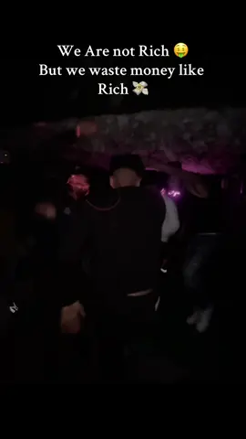 #havelisquad18 #birthdayparty #enjoy #vibe #fyp #viral #uk #india #desiboys #trending #tiktoklife 