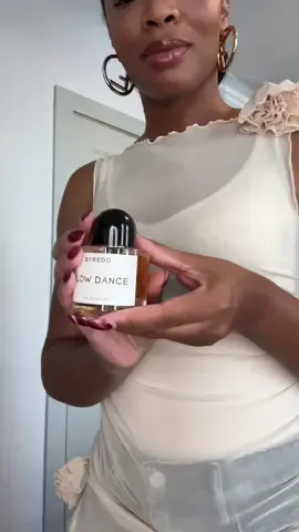 Replying to @Cam K New For Fall 🍁🤎🥮 #perfume #newperfume #perfumetiktok #perfumereview #perfumerecommendations #asmrunboxing #byredo #byredoslowdance #fragrance #fragrancetiktok #fragrances #fragrancesformen #fragrancesforwomen #unisexperfume #genderlessperfume #niche #nicheperfume #nicheperfumery #fallscents #fallscents #fallfragrances 