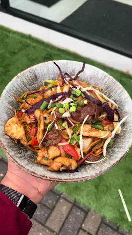 BIRMINGHAM’S LATEST PAN ASIA FOOD SPOT! @Dewok #panasianfood #indochinese #foryou #viral #trending #halalmunchies #foodreview #explore #reels #Foodie #halal #thatisamunch #foodinbirmingham #birmingham #noodles #chowmein #chickenlollipop #soup