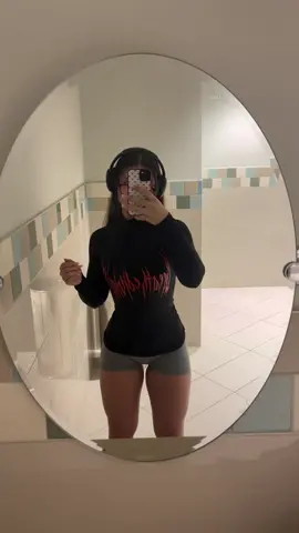 shirt from @Breathedivinity code “luvr” for 30% off!! #fyp #foryou #gym 