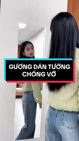 Gương dẻo dán tường, gương arylic mềm chống vỡ #guongdeo #guongchongvo #guongdantuong #xuhuong 
