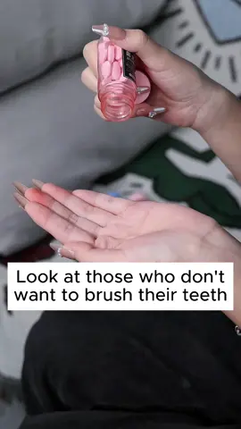 special toothpaste😲#LearnItOnTikTok #toothpaste #fyp #dentalhealth 