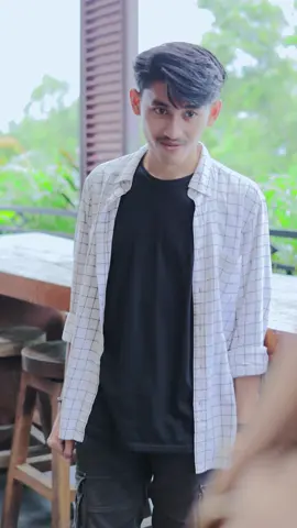emang masih ada cewek setulus ini? 🥺 #terabox #SerialTiktok #TikTokTainment #TikTokSeries #viral #foryou #fyp #fypシ #viraltiktok #dramatiktok #tiktokseriesfuture #trending #viralvideo #drama 