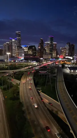 Save as live photo. Then set up as new wallpaper 🫡 #houston #aesthetic 