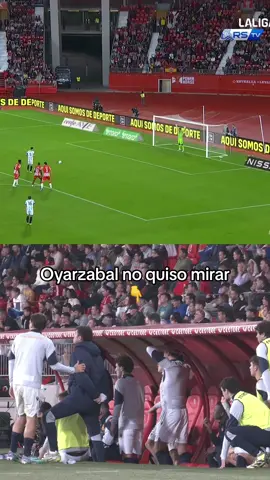 😂 Oyarzabal no quiso mirar #TikTokFootballAcademy #DeportesEnTikTok #viral #football #laligahighlights #carlos