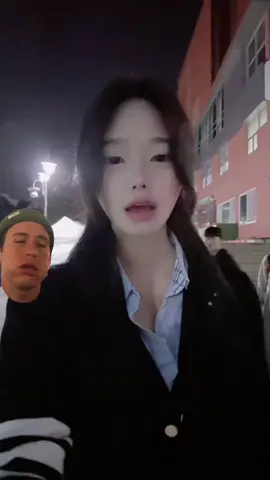 남자는 다 필요없고 재밌고 성격만 잘 맞으면 됨 다 들어온나
