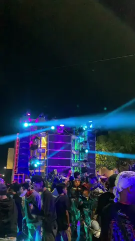 blizzard mode glowing😍#fypシ #soundsystemmalang #soundsystemjawatimur #horeggank #doyanhoreg #soundsystem #karnaval2023 #blizzardaudio #blizzardaudiomalang #pesonagondanglegi2023 #teamsotok 