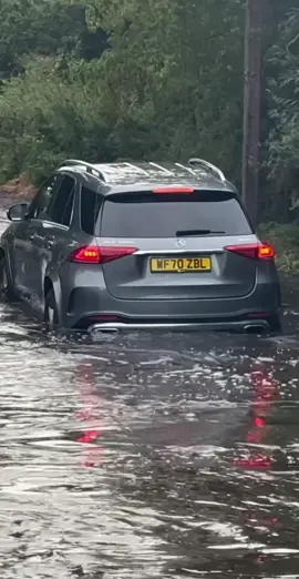 Someone’s Taxi is going to be late…😭🤦🏻‍♂️ #FYP #Fails #BENGREGERS #Oops #entertainment #smoke #BMW #Toofast #MercedesGLE300d #SUV #GLEMerc #why #FLOOD #unbelievable (Youtube: BENGREGERS)