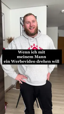 Jungeeeee.. jedes Mal das gleiche 😭🤣 #outtakes #ehe #humor #comedy #ironie #lachen #videodreh #verheiratet #viral 