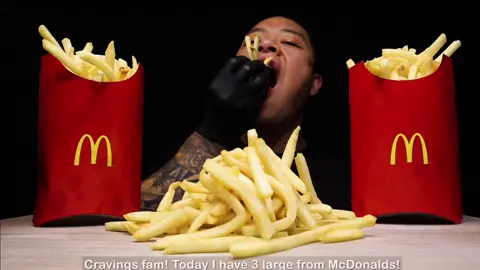 mcdonalds fries #asmr  #foryoupage  #viral  #asmrtiktoks  #asmrfood  #asmrsounds  #satisfying  #foryou  #asmrvideo  #ezmukbang