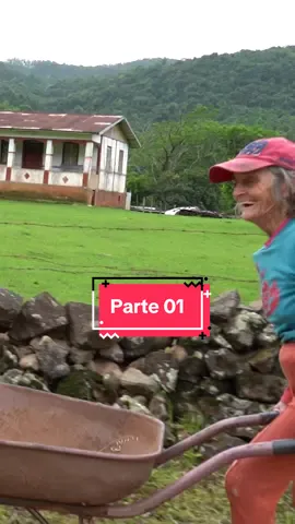 Agricultora de 81 anos mora sozinha! #vidanaroça #valeagricola
