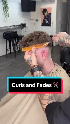 Curls and Fades ✂️ #barber #barbers #barbershop #menshair #skinfade #barbertok 